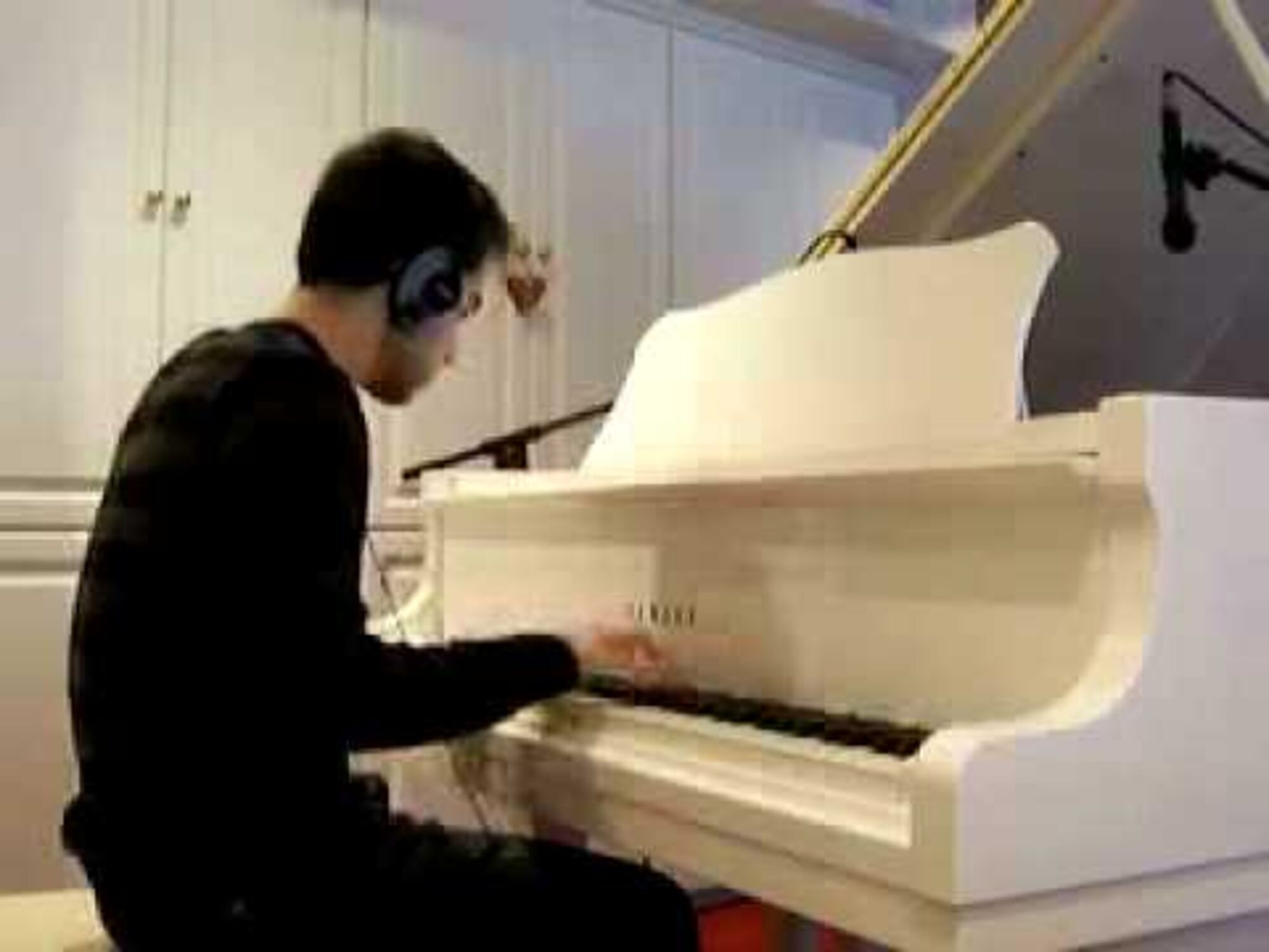 Christmas Music Piano Medley