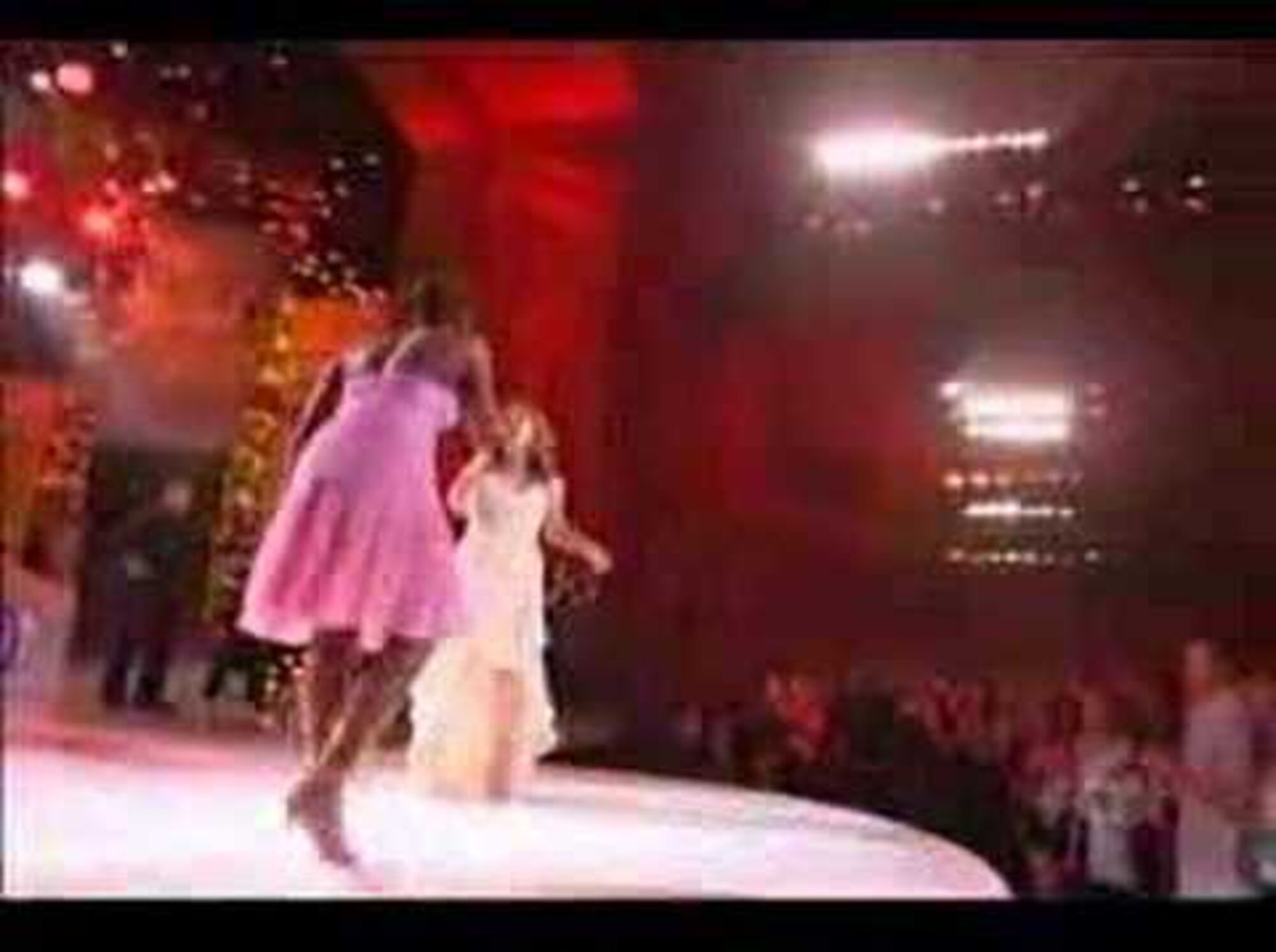 Kelly Clarkson & Fantasia Barrino - Jesus What A Wonderful